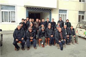 碧江家具董事長(zhǎng)慰問孤寡老人