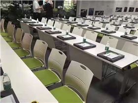 全膠辦公椅