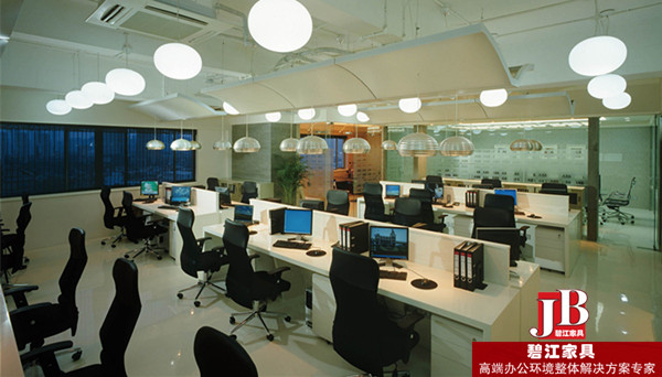 惠普職員辦公區辦公家具配置